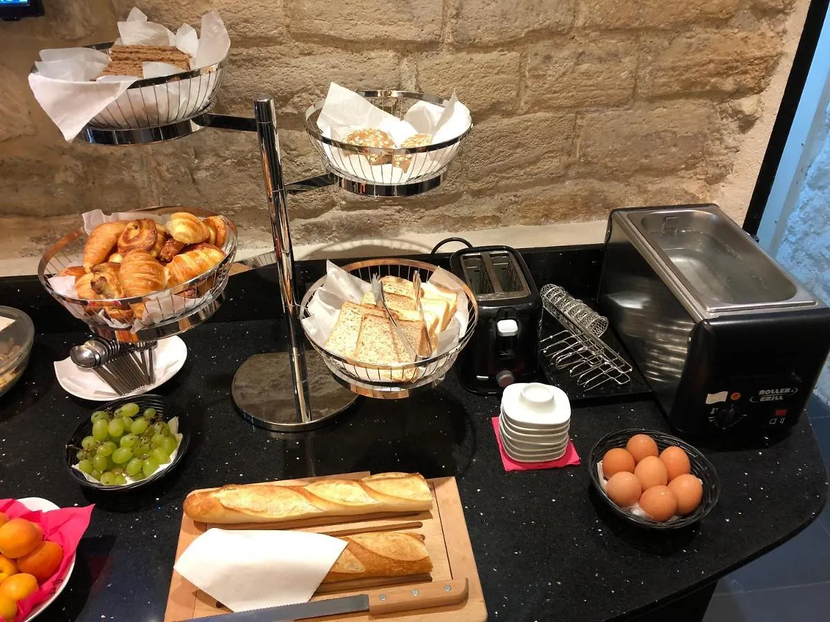 Hotel Du Vieux Saule Paris 3*,  France